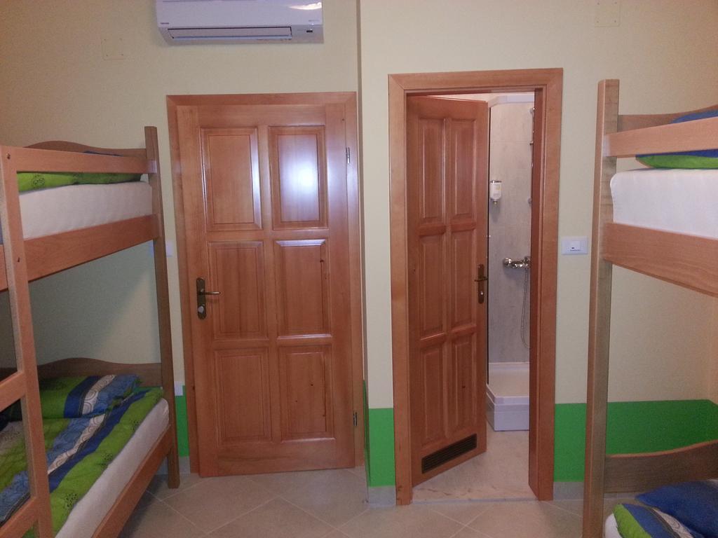 Europa Hostel Portorož Kamer foto